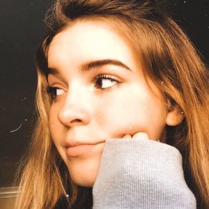 Meet your Posher, Laurel